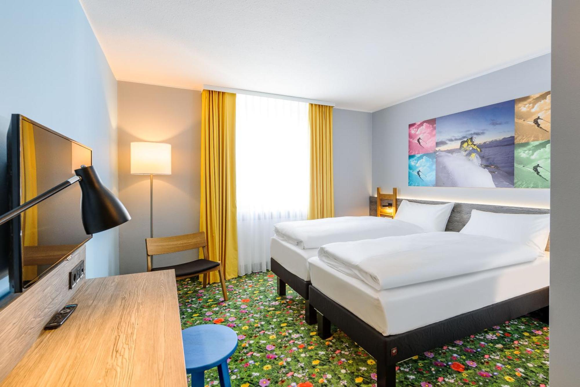 Felix Hotel Кауфбойрен Экстерьер фото